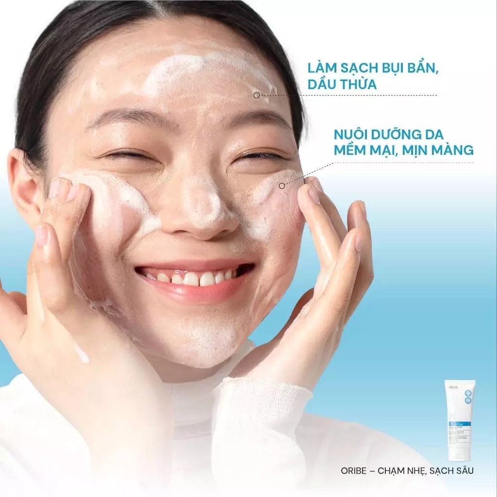 SOFT TOUCH CLEANSING GEL ORIBE – Gel rửa mặt dịu nhẹ Oribe 50g - Ảnh 5
